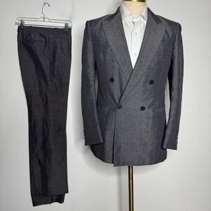 Custom Tailored Vtg Men's 38R Shiny Gray Two-Piece Suit 28W Pants Double Breast‎